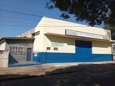 Barracão Comercial - Localização privilegiada e excelente oportunidade de negócio