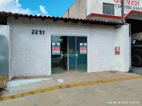 Salão para alugar em Maringá, Jardim Dourados, com 53 m²