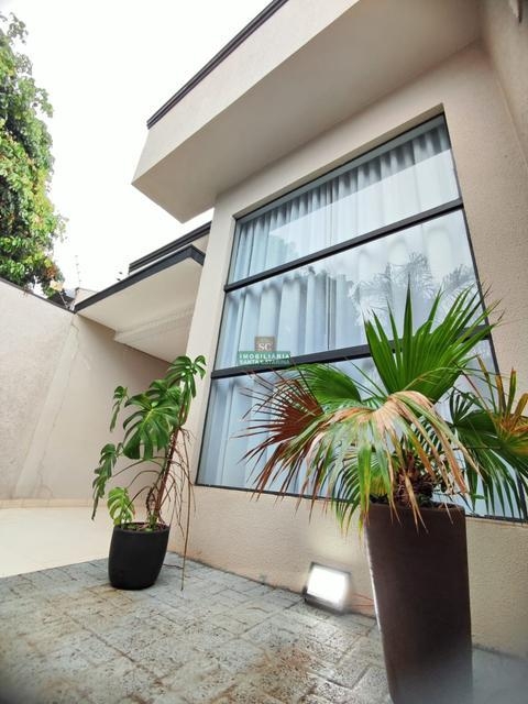 Casa à venda em Maringá, Jardim Itália II, com 3 quartos, com 135.64 m²