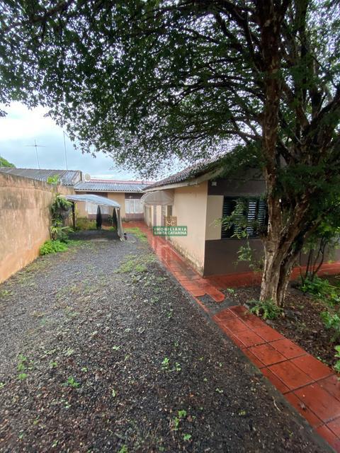 Casa à venda em Maringá, Conjunto Residencial Branca Vieira, com 3 quartos, com 128 m²