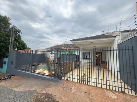 Casa à venda em Maringá, Loteamento Madrid, com 3 quartos, com 88 m²
