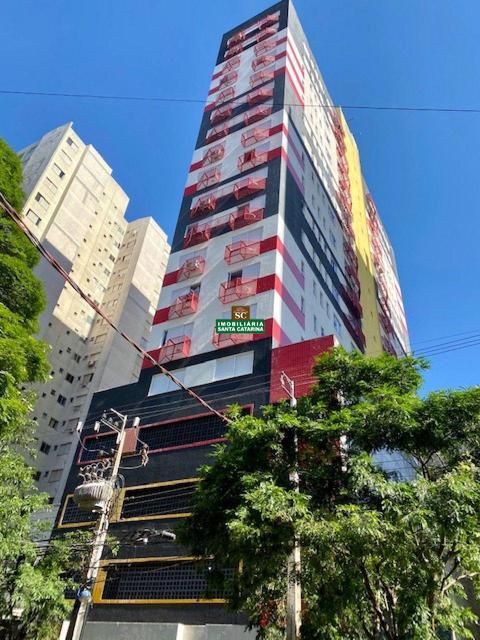 Apartamento para locação em MARINGÁ, CENTRO, com 1 suíte, com 52 m², RUI CESARE