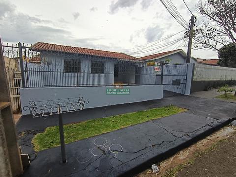 Casa para alugar em Maringá, bairro Borba Gato, com 2 quartos, com 70 m²